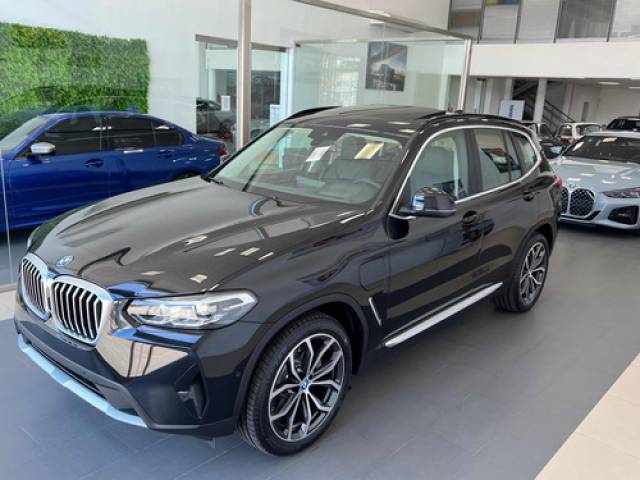 BMW X3 BMW X3 Hibrida Okm 2024 - Linea nueva - Llantas 20 Nuevo híbrido/Nafta 4x4 $125.000