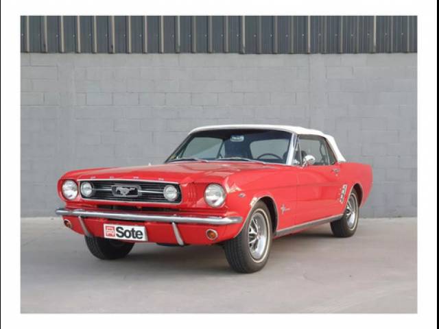 Ford Mustang 1966 automático $110.000