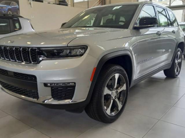 Jeep Grand Cherokee Limited 2024 nafta 3.6 Quilmes