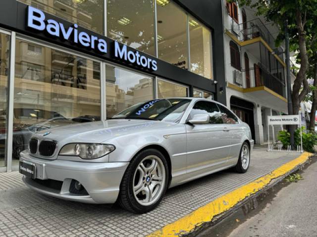 BMW Serie 3 3.0 330 Ci Coupe Executive Stept usado 89.000 kilómetros Delantera $19.900