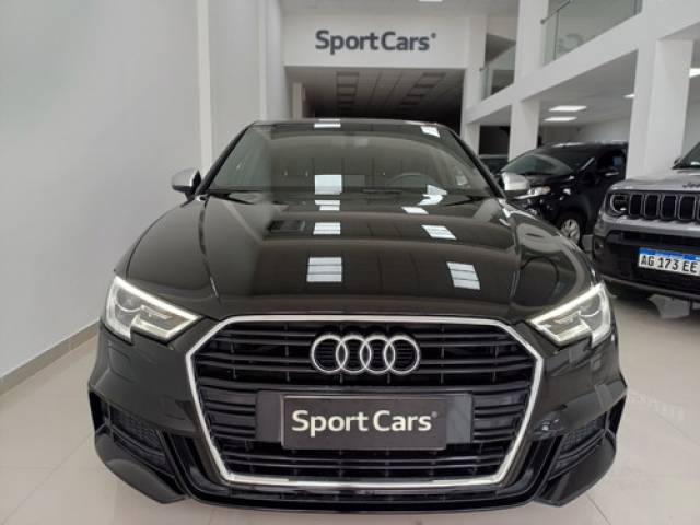 Audi A3 Sportback 2.0 Tfsi 190cv 2019 dirección eléctrica 50.990 kilómetros $38.000