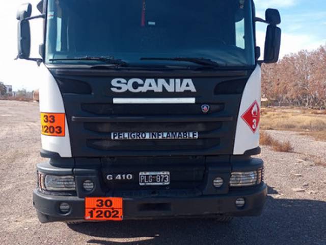 Scania G410 6x4 automático Santa Lucía