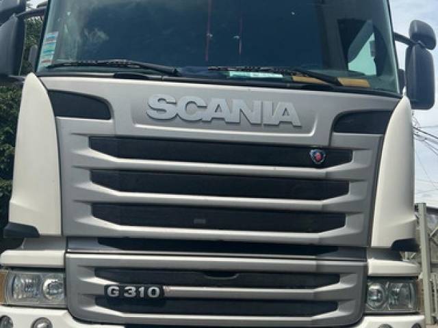 Scania G 310 A 2017 dirección hidráulica blanco Tres de febrero