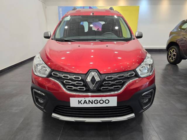 Renault Kangoo 1.6 Sce Stepway 2023 automático Pilar