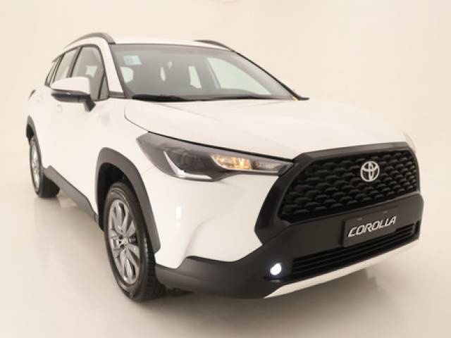 Toyota Corolla Cross 2.0 Xli Cvt usado nafta plateado $29.890.000
