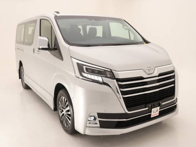 Toyota Hiace 2.8 Tdi Wagon 6at 10a Nuevo automático diésel Floresta